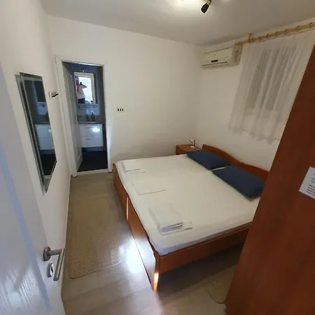 Dana Apartman